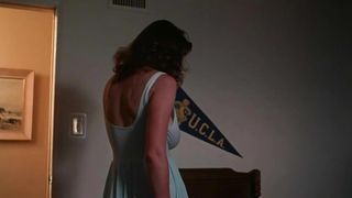 Озабоченная милфа шикарно сосет член и трахается в лохматку со своим пасынком